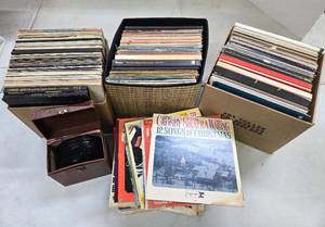lot 237 image: LARGE Estate Lot of Assorted Vinyl Records