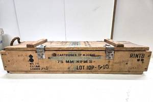 lot 258 image: Large Old Vintage US Military Wood Ammo Crate 
