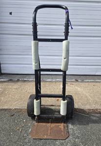 lot 305 image: Heavy Duty HARPER 2-Wheel Dolly