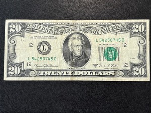 lot 21 image: 1969 C Green Seal $20 Dollar Federal Reserve Note