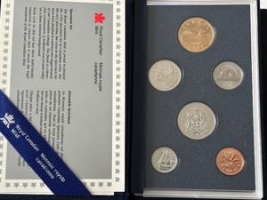 lot 31 image: 1996 Canadian Mint Set