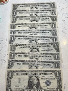 lot 53 image: 10 Blue Seal $1 Dollar Silver Certificates