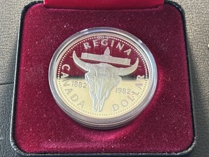 lot 73 image: 1982 Canada Silver Dollar Regina