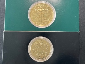 lot 89 image: Replica Coins