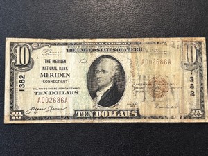 lot 105 image: 1929 Brown Seal $10 Dollar National Currency Meriden Low Serial Number
