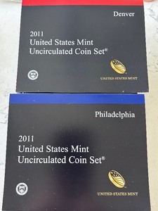 lot 164 image: 2011 P & D Mint Set