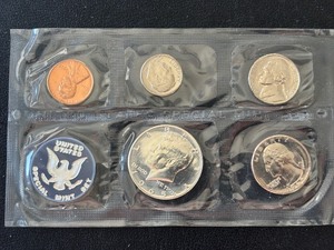 lot 185 image: 1965 Special Mint Set