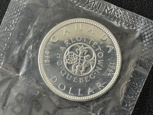lot 14 image: 1964 Canada Silver Dollar Quebec