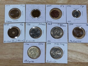 lot 89 image: Foreign Coins