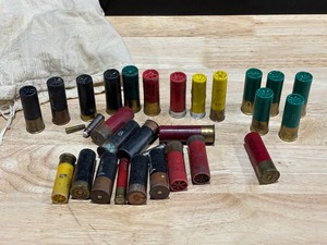 lot 22 image: Shotgun Shells