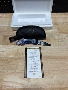 lot 40 image: Wolf Knife