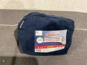 lot 104 image: Sunbeam Full Blanket Poseidon Microplush, 12 Heat Settings, 12-Hour Auto Shut-Off, Electric Heated Blanket with Controller