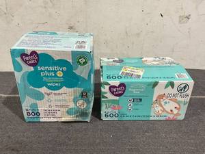 lot 116 image: LOT OF 2 Parents Choice Wipes