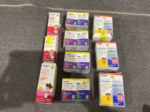 lot 150 image: LOT OF 10 Childrens Medicine