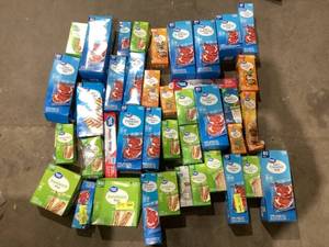 lot 489 image: LOT OF Great Value Zip Loc Bags