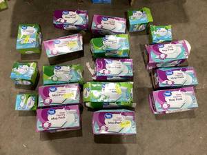 lot 642 image: LOT OF Great Value Deep Cleaning Mop Pads & Dry Sweeping Refills