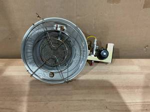 lot 357 image: Dyna-Glo 15,000 BTU Propane Tank Top Portable Heater