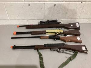 lot 510 image: LOT OF 4 Toy Rifles