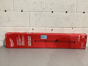 lot 530 image: Milwaukee 12 Telescoping Laser Level Pole
