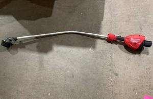 lot 414 image: Milwaukee String Trimmer FUNCTIONS