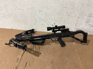 lot 53 image: Killer Instinct Fiery 400 Crossbow Pro Package