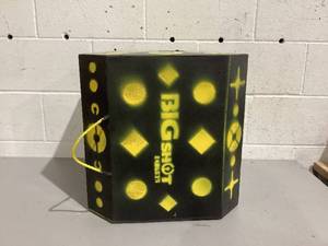 lot 559 image: Big Shot 10XL Targets
