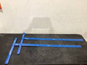 lot 704 image: Lot of 2 Empire 48 in. Drywall T-Square