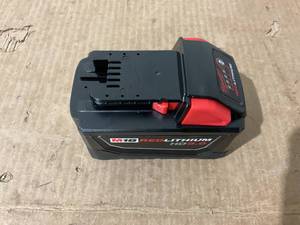lot 57 image: Milwaukee M18 Redlithium HD 9.0 Battery
