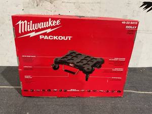 lot 197 image: Milwaukee PACKOUT Shelf for E-Track