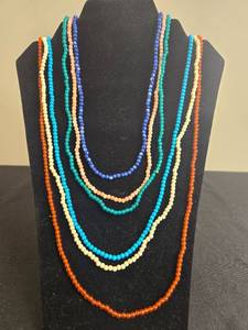 lot 49 image: Set of Colorful Beaded Necklaces - display not inc