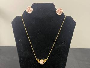 lot 114 image: Elegant Gold-Toned Necklace and Earring Set with Rose Detailing - display not inc