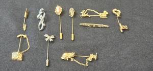 lot 91 image: Collection of Assorted Vintage Stick Pins