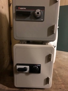 lot 8 image: Lot of Two Safes (544387) Locked, No Code Presumed Empty