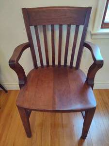 lot 25 image: Vintage Milwaukee Chair Co. Walnut Office Chair