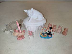 lot 62 image: Assorted Pig Minis