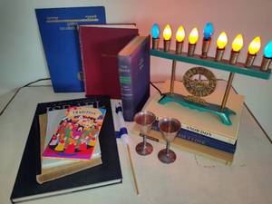 lot 64 image: Vintage Judica Items - Lighted Menorah, Kiddush Cups & More
