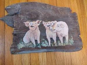 lot 121 image: Hand Painted Piggies Decor