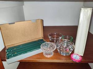 lot 141 image: Lot of Assorted Glass Candle Holders & Candles