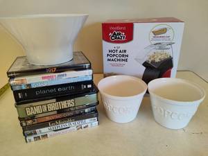 lot 69 image: Night at the Movies lot Popcorn Popper, Movies & More