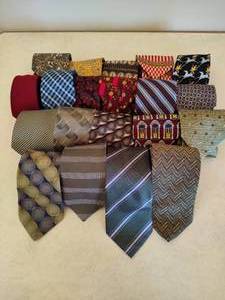 lot 177 image: Lot of Assorted Mens Ties