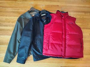 lot 180 image: Mens Outerware - size Large