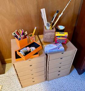 lot 233 image: Art Supplies and Cardboard Art-Storage