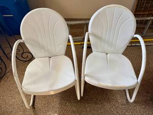 lot 184 image: Set of Two Retro Metal Outdoor Chairs
