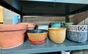 lot 196 image: Assorted Flower Pots