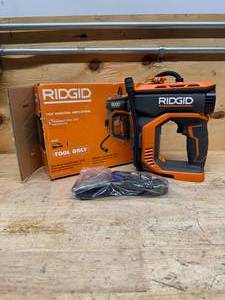 lot 89 image: RIDGID R87044 18V Cordless Portable Inflator - (Tool Only) B89