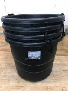 lot 110 image: Lot of 4 - HDX Utility Tub with Rope Handles