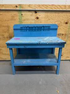lot 124 image: Mini Work Table 36(L) x 19(D) x 35.5(H)