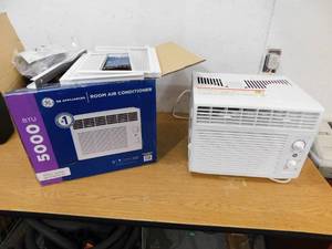 lot 65 image: GE 5,000 BTU 115-Volt Window Air Conditioner for 150 sq. ft. Rooms in White
