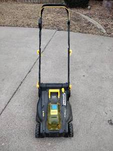 lot 19 image: Yard works electric 18 inch mower