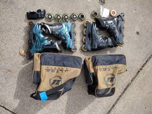 lot 127 image: 2 Ultra wheels roller blades with bags